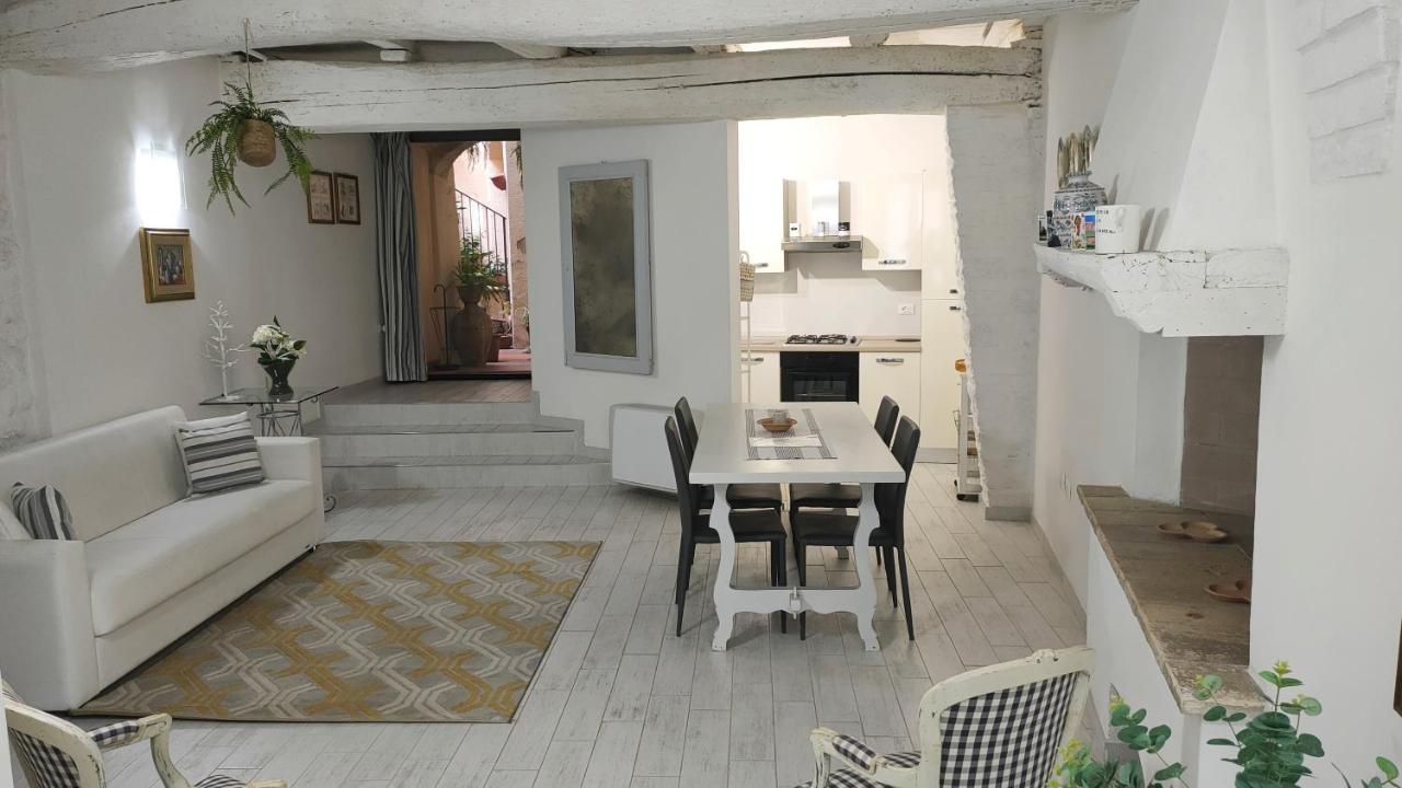 Il Cortiletto Casa Vacanza Trevi Exterior foto